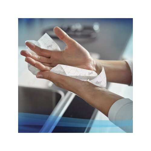 Scott® Papierhandtücher Essential™