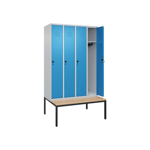 C+P Kleiderspind Classic PLUS mit untergebauter Sitzbank 4 Abteile lichtgrau