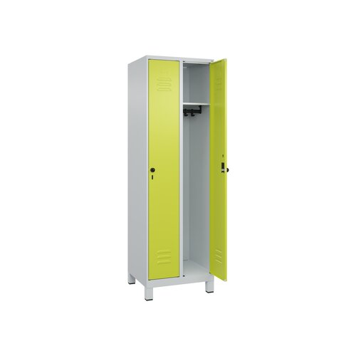 C+P Kleiderspind Classic PLUS mit Standfuß 600 x 1.950 x 500 mm (B x H x T) lichtgrau