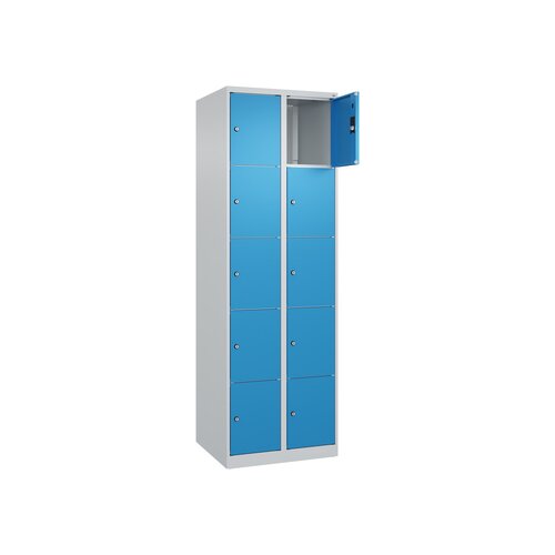C+P Schließfachschrank Classic PLUS mit Sockel 2 Abteile 10 Fächer lichtgrau