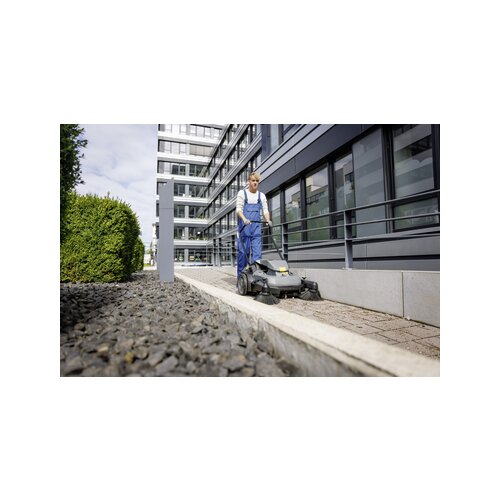 Kärcher Handkehrmaschine KM 70/30 C Bp 2SB Zubehör erforderlich