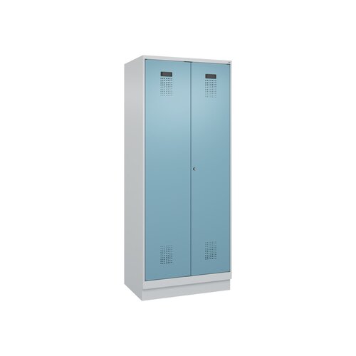 C+P Kleiderspind Evolo PLUS mit Sockel