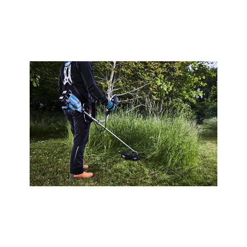 Makita® Freischneider DUR369A Zubehör erforderlich