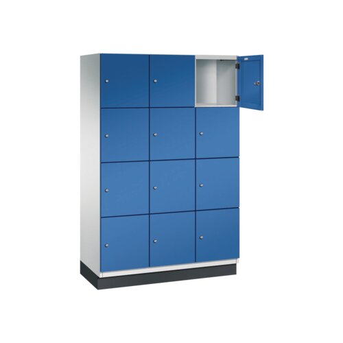 C+P Schließfachschrank Cambio mit Sockel 1.200 x 1.950 x 525 mm (B x H x T) 12 Fächer lichtgrau
