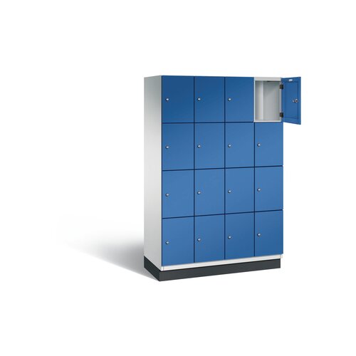 C+P Schließfachschrank Cambio mit Sockel 1.200 x 1.950 x 525 mm (B x H x T) 16 Fächer lichtgrau