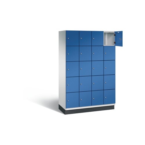 C+P Schließfachschrank Cambio mit Sockel 1.200 x 1.950 x 525 mm (B x H x t) 20 Fächer lichtgrau