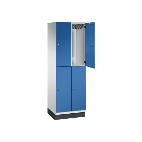 C+P Kleiderspind Cambio 4 Fächer mit Sockel 600 x 1.950 x 525 mm (B x H x T) lichtgrau