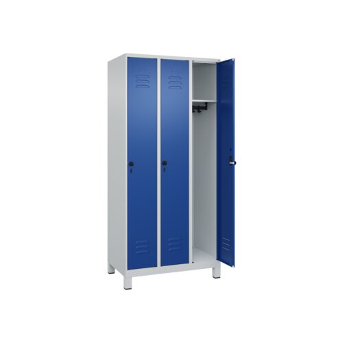 C+P Kleiderspind Classic PLUS mit Standfuß 900 x 1.950 x 500 mm (B x H x T) lichtgrau