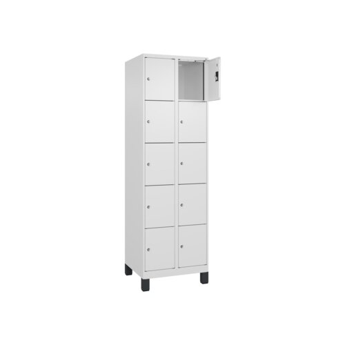 C+P Schließfachschrank Evolo PLUS mit Standfuß 10 Fächer verkehrsweiß