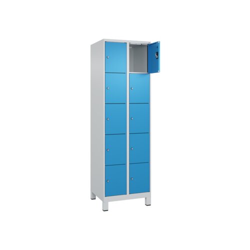 C+P Schließfachschrank Evolo PLUS mit Standfuß 10 Fächer lichtgrau