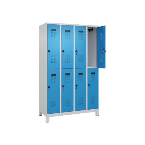 C+P Kleiderspind Evolo PLUS mit Standfuß 1.200 x 1.950 x 500 mm (B x H x T) lichtgrau