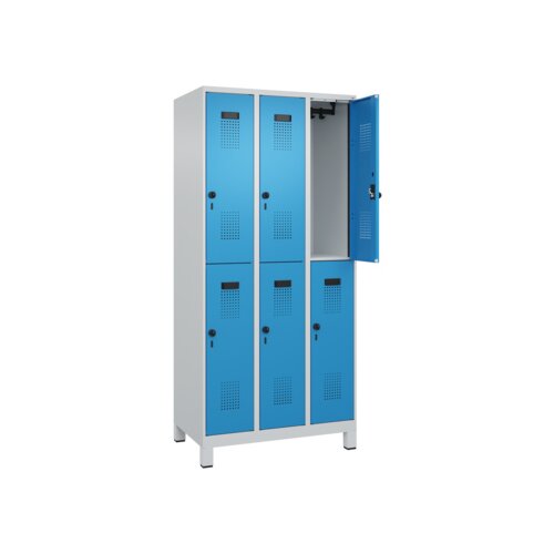 C+P Kleiderspind Evolo PLUS mit Standfuß 900 x 1.950 x 500 mm (B x H x T) lichtgrau