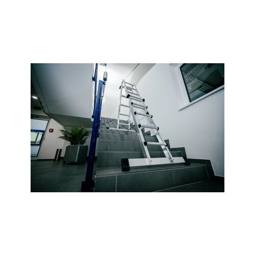 MUNK Teleskopleiter max. Arbeitshöhe 4,2 m