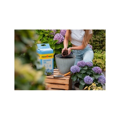 Floragard Gartenerde