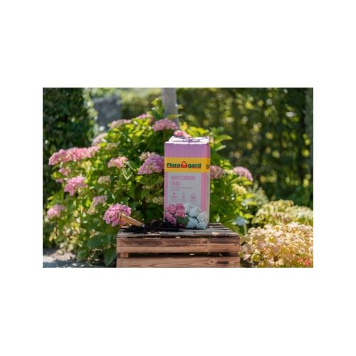 Floragard Gartenerde