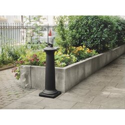 Rubbermaid Standascher GroundsKeeper®