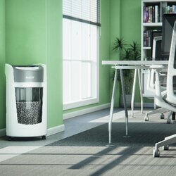 Leitz Aktenvernichter IQ OptiMax