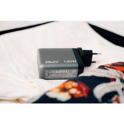 Verbatim Ladegerät Kommunikationstechnik GNC-140 140 W