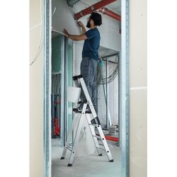 MUNK Stehleiter max. Arbeitshöhe 2,9 m