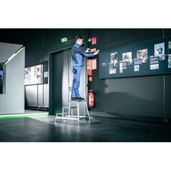 MUNK Podestleiter max. Arbeitshöhe 2,6 m