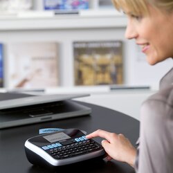 DYMO® Beschriftungsgerät LabelManager™ 210D+