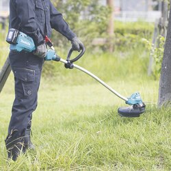 Makita® Rasentrimmer DUR189 mit Akkupack