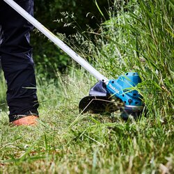 Makita® Rasentrimmer DUR190U Zubehör erforderlich