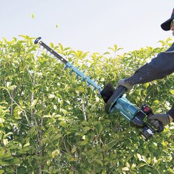 Makita® Heckenschere DUH601 Zubehör erforderlich