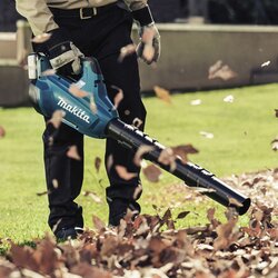 Makita® Laubbläser DUB362 Zubehör erforderlich