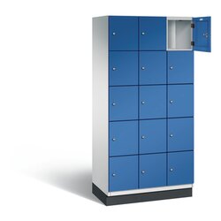 C+P Schließfachschrank Cambio mit Sockel 900 x 1.950 x 525 mm (B x H x T) 15 Fächer lichtgrau