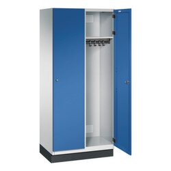 C+P Kleiderspind Cambio mit Sockel 800 x 1.950 x 525 mm (B x H x T) 2 Abteile lichtgrau
