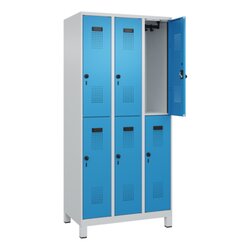 C+P Kleiderspind Evolo PLUS mit Standfuß 900 x 1.950 x 500 mm (B x H x T) lichtgrau