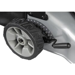 Makita® Rasenmäher DLM466Z Zubehör erforderlich