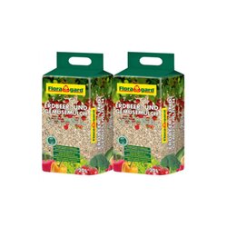 Floragard 131676 Floragard Mulch Erdbeer und Gemüse 4x20l